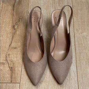 A new day nude pumps